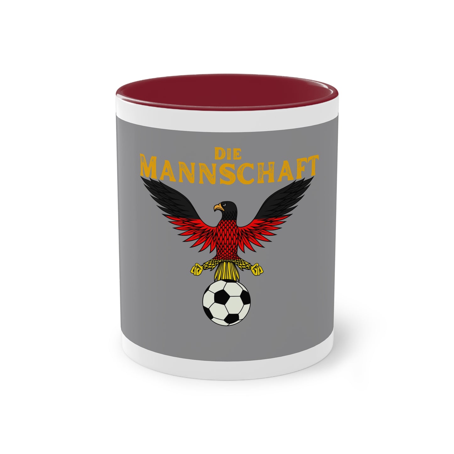 Die Mannschaft - Leistung ohne Ende auf Kaffeetassen, Teetassen bedruckt; weißer Außenbereich mit mehrfarbigem Innenbereich und Henkel, große; 11 Unzen.